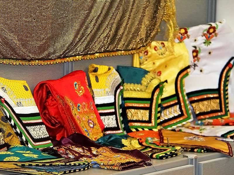شهرستان صحنه میزبان نمایشگاه دائمی صنایع دستی
